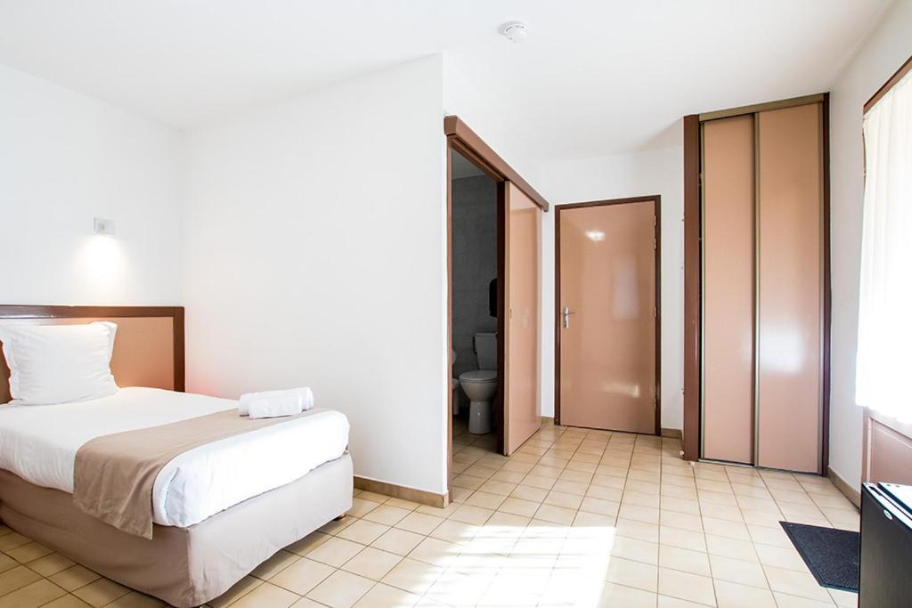 Hotel Du Cros D'Auzon Saint-Maurice-dʼArdèche Dış mekan fotoğraf