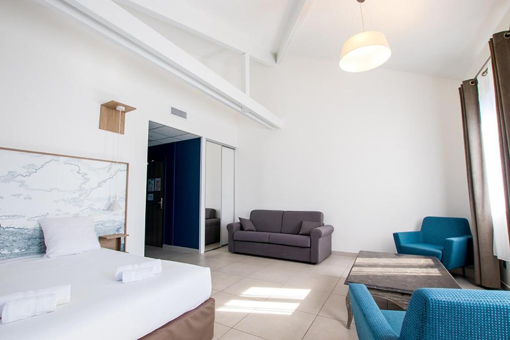 Hotel Du Cros D'Auzon Saint-Maurice-dʼArdèche Dış mekan fotoğraf